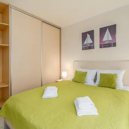 Bielik A01 By Renters *