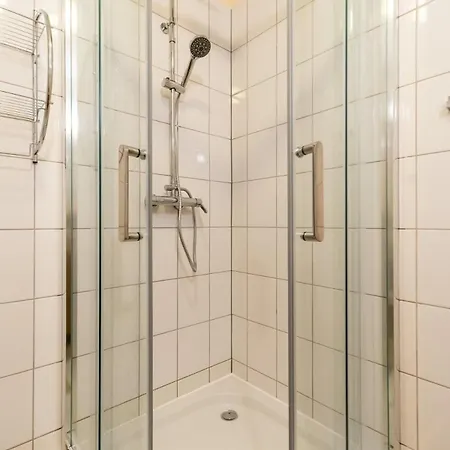 Bielik A01 By Renters Apartmán *
